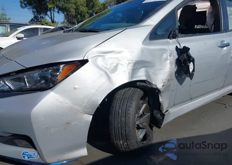 2022 Nissan Leaf S Plus z USA, uszkodzony, nr VIN 1N4BZ1BV6NC550974